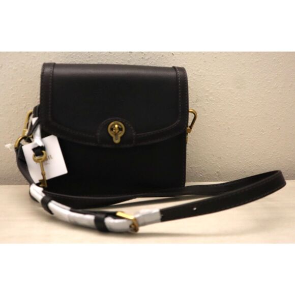 Fossil SHB3070001 Women's Black Ainsley LiteHide Leather Sm. Flap Crossbody - Picture 1 of 16